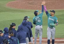 ¡Festival de jonrones! Marineros pisan fuerte y toman ventaja de 2-0 en la serie de la Liga Americana (+ Detalles)