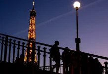 Paris restablece el suministro eléctrico tras sufrïr apagón que afectó a 170 mil hogares e interrupción del metro por fallo en una subestación