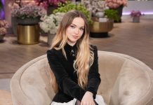 Dove Cameron vivió un momento emotivo en México cuando recibió un regalo con una foto de Cameron Boyce (+ Detalles)