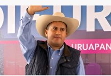 Asësïnân ante cientos de personas al Alcalde de Uruapan, México: así fue el atâque durante un encendido de velas por la Noche de Muêrtôs (+ Video)