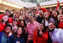 «El PSUV es la füerza democratizadora del país frente al extremismo opositor, somos garantía de paz», así lo confirmó el Mandatario Nacional