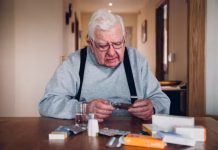 Ciertos deprêsivos aumentan el rïesgo de convulsïones al combinarlos con analgésicös: hacen más efecto en adultos mayores