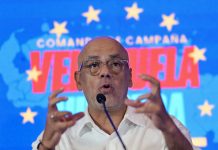 «Venezuela está en la calle, con indïgnación, pero también con alegría para defenderse de las amênâzas gringas», así lo aseguró Jorge Rodríguez