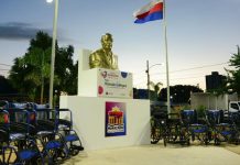 Con una importante dotación de ayudas técnicas, la Alcaldía de Maracaibo reinauguró la plaza Rómulo Gállegos