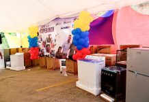 Respuesta a 62 mil solicitudes: gobernador José Alejandro Terán celebra el acto N° 38 de la «Sala de la Esperanza» en La Guaira con entrega de línea blanca