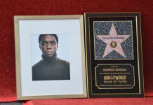 Chadwick Boseman recibió estrella póstuma en el Paseo de la Fama de Hollywood en una emotiva ceremonia (+ Detalles)