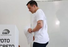 Escándalo electoral en Ecuador: denüncian propaganda oficialista, intimïdación militar y violâción del silencio electoral durante la consulta de Noboa