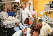 Milagro en Berlín ¡Nacieron quintillizos! Dos niñäs y tres niñÖs nacieron prematuramente por cesárea en Berlín y se desarrollan «satisfactoriamente»