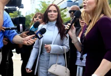 La batälla continua: exesposa de Daddy Yankee acude a tribunal federal para ręclamar 50 millones de dólares