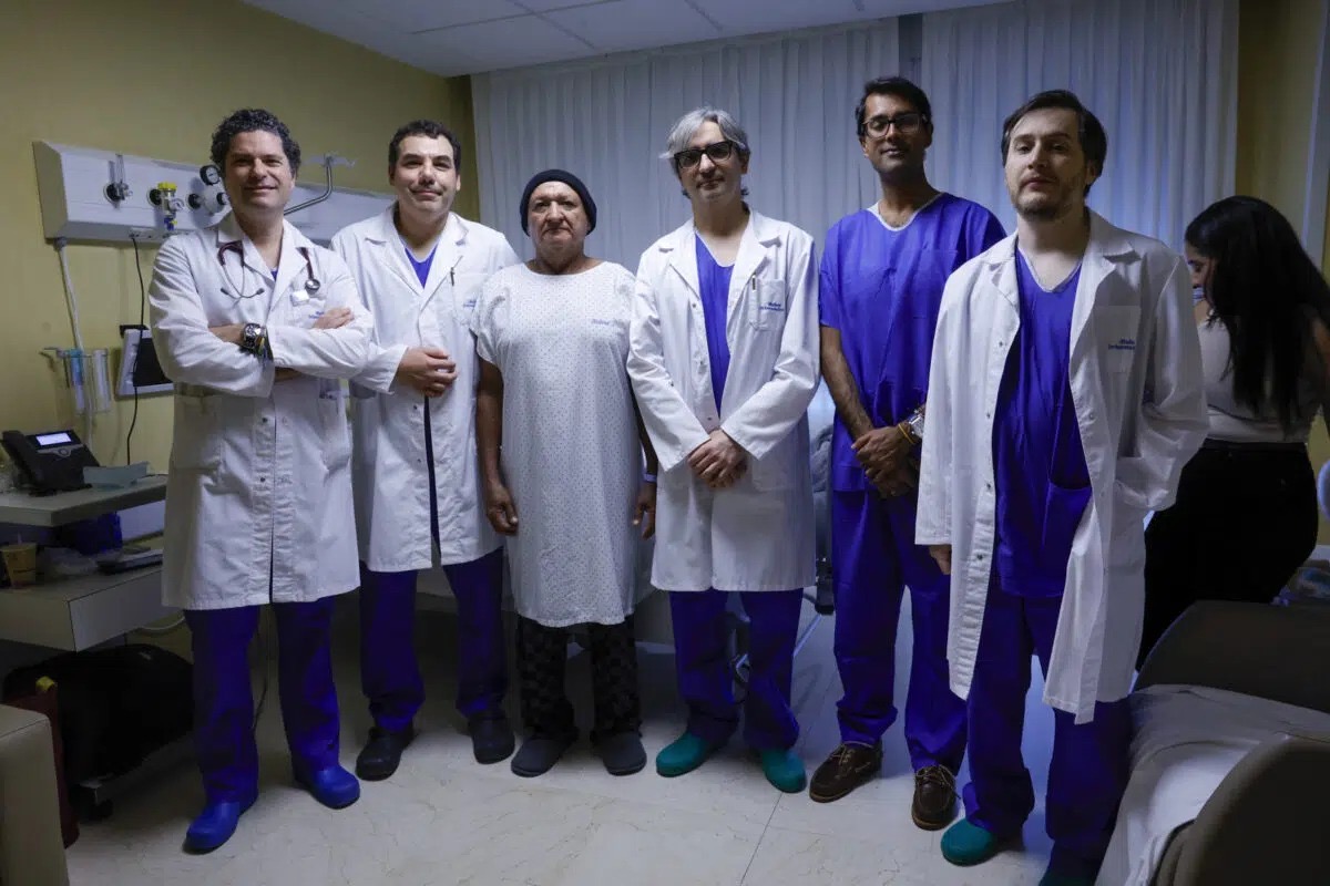 Opêraron a un venezolano en España de un tumør con cirügía robótica pionera en el mundo (+ Detalles)