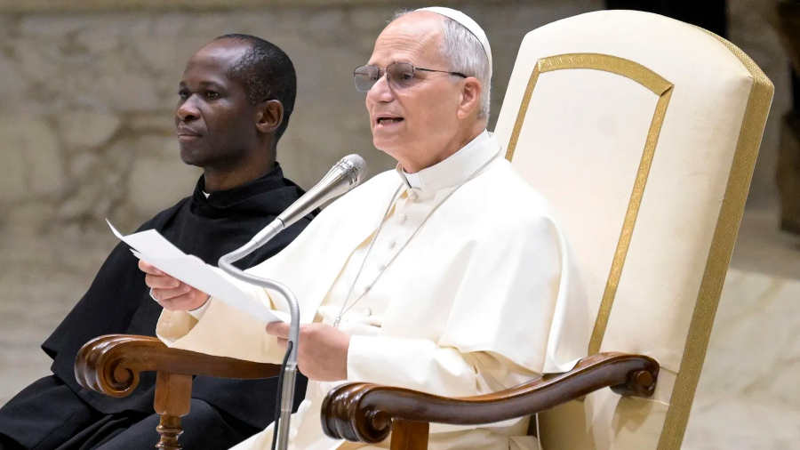El Papa León XVI pide como regalo de Navidad la reconciliación personal: «Es más precioso que lo que se compra en tiendas»