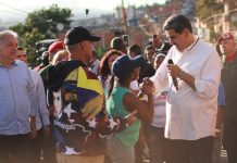 Jefe de Estado venezolano aprobó recursos para Plan de Asfaltado Petare-Guanoco: «Se abre a la inversión nacional e internacional»