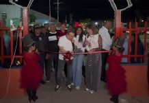 Gobernador Lacava enciende Árbol de Navidad más alto de Carabobo en Juan José Mora: «Nada ni nadie podrá detener la alegría y la paz de nuestro pueblo en estas navidades» (+ Fotos)