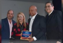 Gobernador de Lara recibió reconocimiento por el impulso y apoyo al motor turístico en la entidad: «Es el principio de hacer muchas cosas que van a suceder» (+ Fotos)