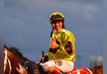 Javier Castellano hace historia en Jamaica al ganar la Mounttet Mile con Rideallday