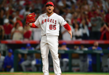 José Quijada inicia nueva etapa profesional al incorporarse al béisbol japonés con los Yakult Swallows