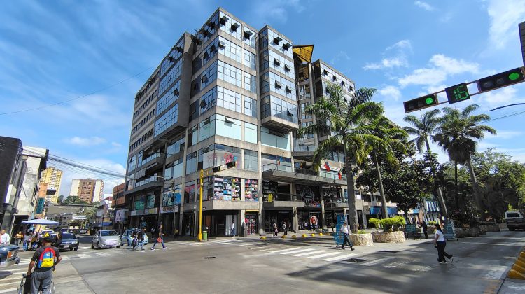 Seguridad municipal logra aprehënsión en tiempo récord tras arrebąto en el centro de Los Teques (+ Detalles)