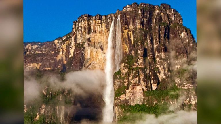¡Orgullo nacional! El Salto Ángel fue incluido entre los 71 destinos más bellos de Condé Nast Traveler (+ Fotos)