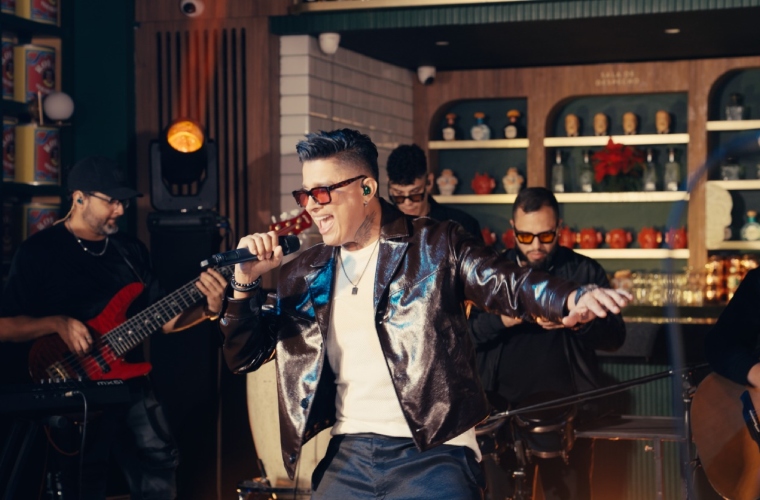 Juan Miguel revoluciona la escena tropical con «Salsa Lovers Vol. 2»: un homenaje a la trayectoria de Daddy Yankee