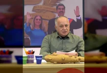 «Es el Gobierno Bolivariano quien les está dando esta oportunidad, no el extremismo», afirmó Diosdado Cabello a los excarceladøs