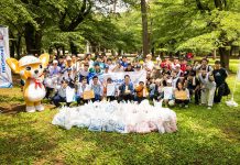 El creciente deporte competitivo de recoger basura en Japón: ‘Spogomi’ convierte la limpieza urbana en una disciplina a favor del medio ambiente (+ Fotos)