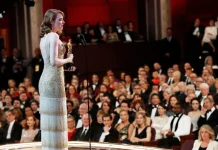 Hollywood entra en modo premios: Emma Stone, Leonardo DiCaprio y Amanda Seyfried dominan la temporada
