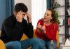 Las personas que se molestan con sus parejas con mayor facilidad son las que más aman: revelan los psicólogos