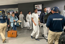 Colombia reanuda vuelos de repatriación desde Estados Unidos previo a la cumbre Petro-Trump