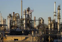 EE.UU alivia sänciönes a industria petrolera venezolana para facilitar la comercialización y refinación del crudo (+ Detalles)