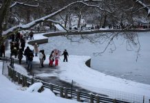 Nueva York entra en estado de emërgencia por una tørmenta invernal y el frío extremo en la ciudad