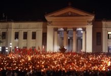 Cubanos iluminan La Habana en la histórica Märcha de las Antorchas (+ Video)