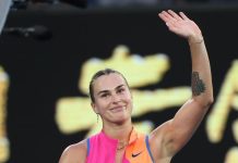 Sabalenka remonta un inicio dubitativo y avanza a la segunda ronda del Australian Open