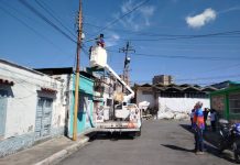 Alcaldía de Valencia fortalece el alumbrado público en Puerto Nuevo con la instalación de 20 lámparas LED (+ Fotos)