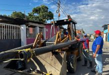 Alcaldía de Valencia sustituyó tramo de 12 metros en calle La Ceiba para beneficiar a 80 familias en Los Jardines 1 (+ Fotos)