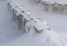 Rusia enfrënta uno de los inviernos más extremos de su historia con récord de nieve en Moscú y emërgęnciä declarada en Kamchatka (+ Video)