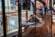 De rêfugio masculino a fênómeno global: Las cabinas de relax cønquistan los centros comerciales de China (+ Detalles)