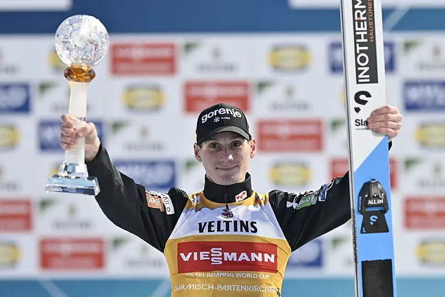 Domen Prevc gana la tradicional prueba de saltos de año nuevo en Garmisch-Partenkirchen (+ Detalles)