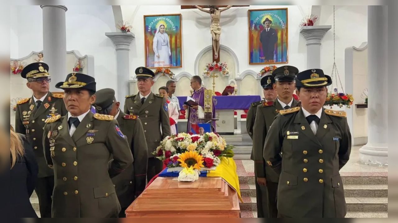 FANB rindió honores fúnebres al sargento segundo Ángel Vivas Montilva del estado Táchira (+ Detalles)