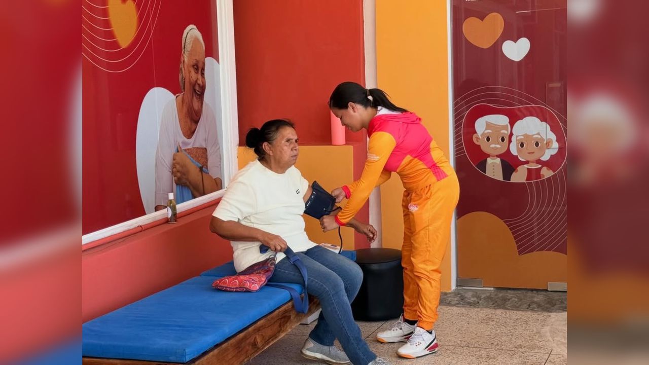 Programa «Más Años, Más Amor» en Anzoátegui recibió a los abuelos del Municipio Urbaneja con jornada de atención integral