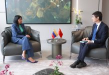 Venezuela celebra el respaldo de China frente a las agręsiones de Estados Unidos y reconoce su firme postura ante el secuęstro del presidente Maduro