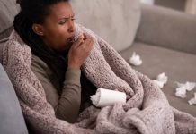 La flema refleja el color, la textura y la cantidad que identifica diferentes estados de salud respiratoria según especialistas