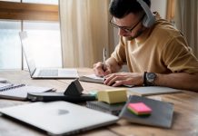 Estudios sugieren que el mes de nacimiento podría estar asociado con tendencias educativas, aunque no determina el nivel alcanzado