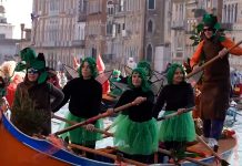 Carnaval de Venecia arrancó con colorido desfile de barcos: Ligado a los Juegos de Invierno de 2026 que durará hasta el 17 de febrero (+ Detalles)