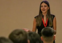 Joven de 19 años creó una app para aprender inglés: Una mente brillante de Santa Fe Argentina (+ Detalles)