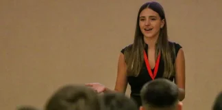 Joven de 19 años creó una app para aprender inglés: Una mente brillante de Santa Fe Argentina (+ Detalles)