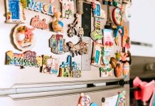 Tener imanes pegados en la puerta de la nevera hará que aumente la factura de la luz: tendencia decorativa puede influir en el consümo