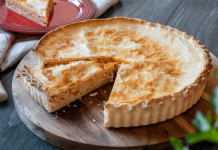 Tarta de atún y queso fundido: un clásico sencillo que siempre apetece perfecta para cualquier día