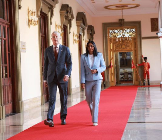 Venezuela y Estados Unidos establecen asociación estratégica de largo plazo en materia energética