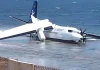 Incidënte aéreo en Somalia: Un avión de pasajeros se accidëntó en la costa del país (+ Detalles)
