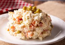 El truco de chefs vascos para lograr una ensalada rusa perfecta que recomiendan los cocineros